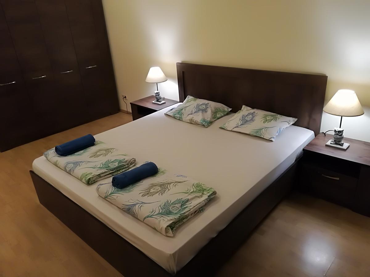 Raina Lux Apartment Рига Экстерьер фото